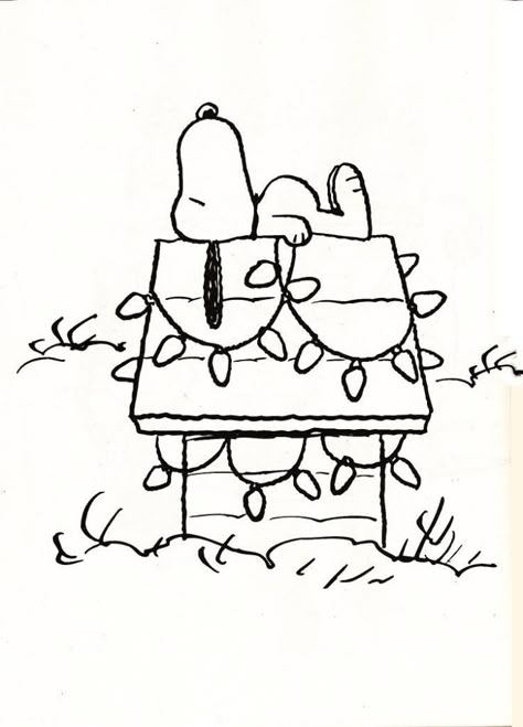 Christmas Coloring Pages - Snoopy And The Gang! Snoopy Coloring Pages Christmas, How To Draw Snoopy Christmas, Charlie Brown Coloring Pages Free Printable, Cozy Friends Coloring Pages Christmas, Christmas Patterns Drawing, Holiday Colouring Pages, Winnie The Pooh Christmas Coloring Pages, Snoopy Line Art, Peanuts Christmas Coloring Pages