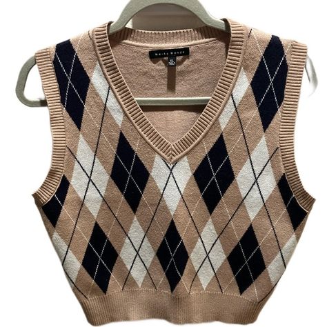 NWOT HAUTE MONDE VINTAGE VEST ARGYLE PLAID KNITTED SWEATER CROP TOP SIZE XL JR Cheap Collared Tops For School Uniform, Tan Plaid Sweater, Plaid Wool Vest, V-neck Top With Argyle Pattern For Fall, Fall V-neck Top With Argyle Pattern, Fall Argyle V-neck Top, Casual Argyle Pattern Vest For Fall, Casual Argyle Pattern Top For Fall, Trendy Argyle Pattern Tops For Fall