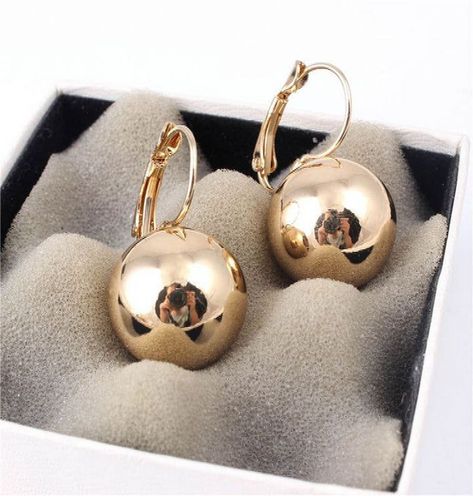 Vintage Big Round Ball Pendant Earrings Jewelry Women Wedding Brand Name: Genuine-GemstoneMetals Type: 14k yellow gold platedStyle: TRENDYBack Finding: hoop earringMaterial: MetalEarring Type: Stud EarringsItem Type: EarringsShape\pattern: ROUNDGender: WomenStyle: Women's styleMaterial: Metal #Gemstone #Gold #The #A #of #Symbol #and #Timeless #Allure #StatementJewelry #Elegance #JewelryDesign #Prestige #of #JewelryLovers #Jewelry Wedding Accessory, Yellow Gold Earrings, Women Gifts, Best Jewelry Stores, Ball Pendant, Gifts Wedding, Metal Earrings, Pendant Earrings, Earring Gifts