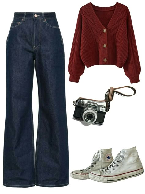 Outfit aesthetic Casual outfit aesthetic Vintage outfit aesthetic 90' style 90' style outfit aesthetic Cute Casual Clothing Aesthetic, 90 Vintage Outfits, Vintage Aesthetic Women Outfits, 90s Vintage Fashion Outfits, Oversized 90s Fashion, 90s Academia Outfits, Vintage Outfit Ideas 90s, Vintage Inspo Outfit, Vintage Oversized Outfit