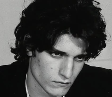 Luis Garrel, Louis Garell, Louis Garrel, French Film, Ben Barnes, Severus Snape, The Secret History, Intp, Black & White