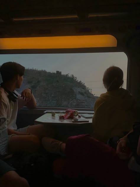 Train Couple Aesthetic, Amtrak Train Travel, Semester At Sea, Amtrak Train, Guy Friends, Train Journey, Switzerland Travel, Life Plan, Train Travel