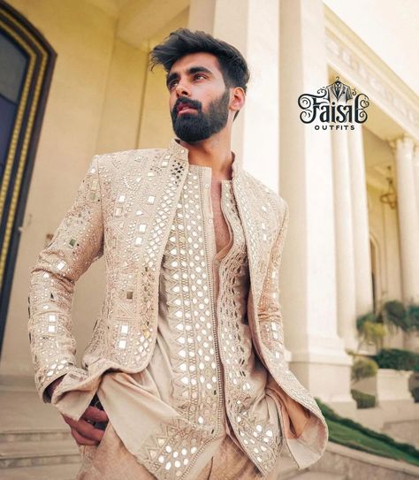 Groomsmen Indian Outfits, Groomsmen Indian, Royal Tuxedo, Western Outfits For Men, Groom Indian Wedding Outfits, Indian Wedding Suits Men, Indian Groom Dress, Vijay Kumar, Indian Wedding Clothes For Men