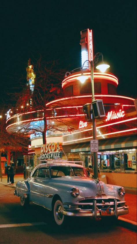 Sock Hop Aesthetic, Cars The Movie, 80’s Aesthetic, 1950s Aesthetic, 50s Aesthetic, 60s Aesthetic, Americana Aesthetic, Fav Aesthetic, Guinness Book Of World Records