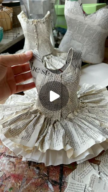 Paper Mache Dress, Paper Costumes Diy, Paper Mache Angels Diy, How To Make Paper Dresses Tutorial, Paper Mache Sculpture Tutorial, Paper Dress Art, Degas Ballerina, Paper Costume, Papier Mache Doll