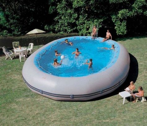 And They're Huge! Homemade Swimming Pools, Plastic Swimming Pool, Oberirdischer Pool, Portable Swimming Pools, Oval Pool, Above Ground Pools, Diy Swimming Pool, Swimming Pool Water, Above Ground Pool Decks