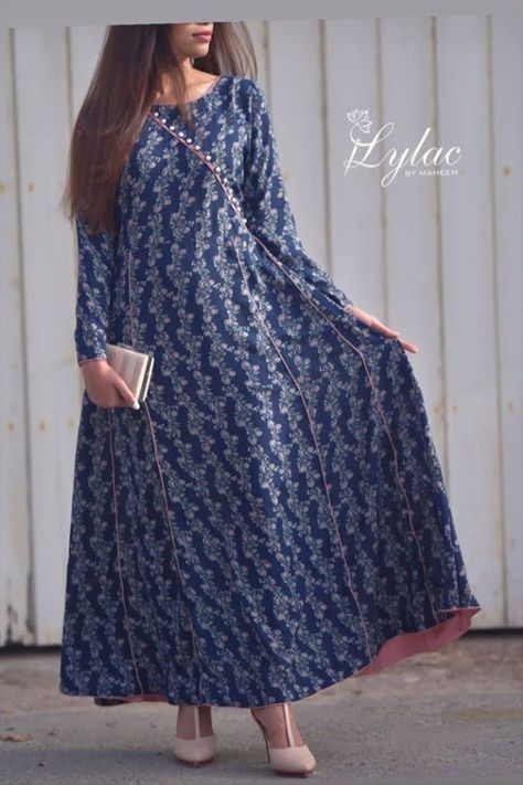 Frok Designs Pakistani, Frocks For Women Cotton, Lawn Frock Design, Long Dress Simple, Long Frocks For Women, Floral Long Frocks, Frocks For Women, Dress Design Pakistani, Latest Maxi Dresses