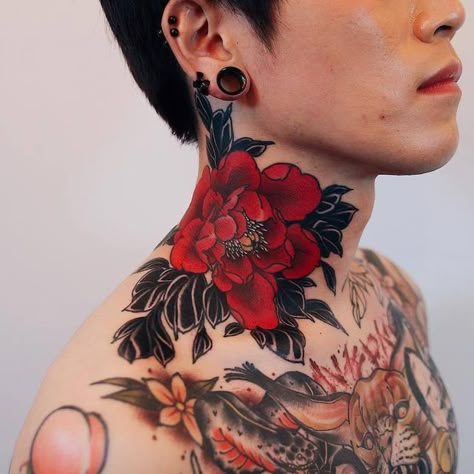 Flower Neck Tattoo, Red Flower Tattoos, Side Neck Tattoo, Traditional Tattoo Flowers, Tattoo Neck, Throat Tattoo, Neck Tattoos Women, Neck Tattoo For Guys, Sweet Tattoos