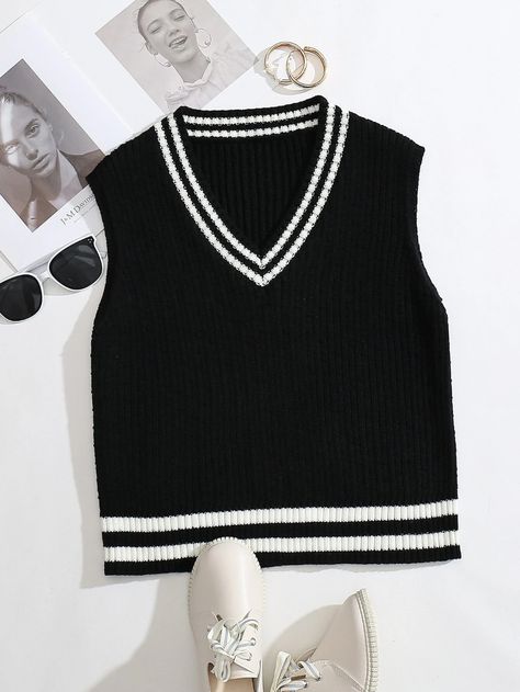 Preppy Mode, Knitted Outfit, Knitted Sweater Vest, Sleeveless Jumper, Pullover Outfit, Sweater Vests, Sweater Vest Women, Elegante Casual, Easy Trendy Outfits