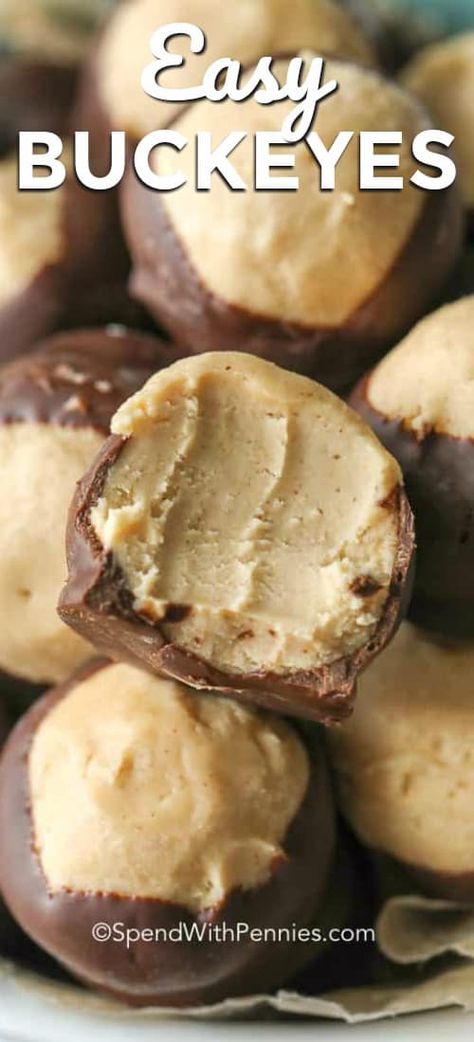 Easy Buckeyes, Buckeye Recipe Easy, Peanut Butter Ball, Buckeye Cookies, Peanut Butter Balls Easy, Buckeyes Recipe, Keto Peanut Butter Cookies, Peanut Butter Snacks, Low Carb Peanut Butter