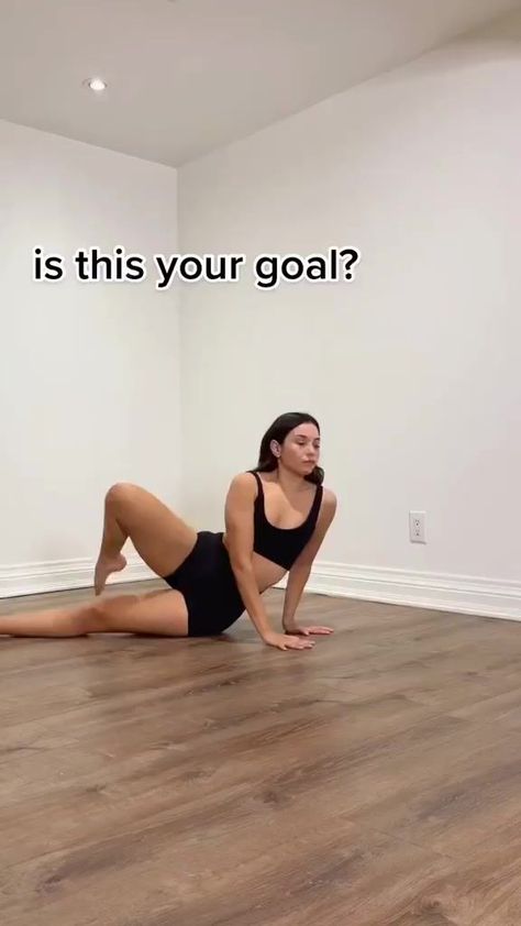 you got this!!🤍 #yoga #yogatutorial #yogainspiration #healthylifestyle #motivation #selfcare #fitnesstransformation #bodytransformation #fitnessmotivation #yogalovers | Luna Yoga | Lizzo · About Damn Time Learn Splits, Calisthenics Workout For Beginners, Gymnastics For Beginners, Dance Workout Routine, Flexibility Routine, Latihan Dada, Daily Yoga Workout, Dancer Workout, Planet Fitness