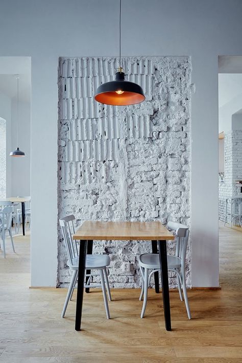 Bistro Interior Design, Pintu Ganda, Bistro Interior, Bistro Design, Brick Interior, Wallpaper Magazine, Cafe Interior Design, Wall Deco, Cafe Interior