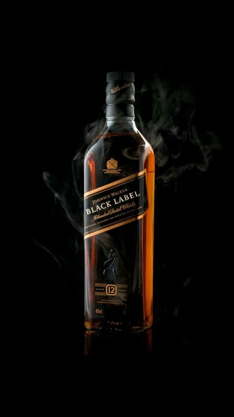 Johnnie Walker Double Black, Whisky Black Label, Wine Bottle Label Design, Johnnie Walker Black Label, Johnnie Walker Black, Entertaining At Home, Bourbon Drinks, Dark Nights, Whisky Bottle