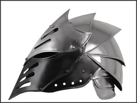 Dragon metal helmet Roman Soldier Helmet, Ice Armor, Male Costumes, Steampunk Armor, Viking Armor, Medieval Helmets, Helmet Armor, Armor Ideas, Helmet Head