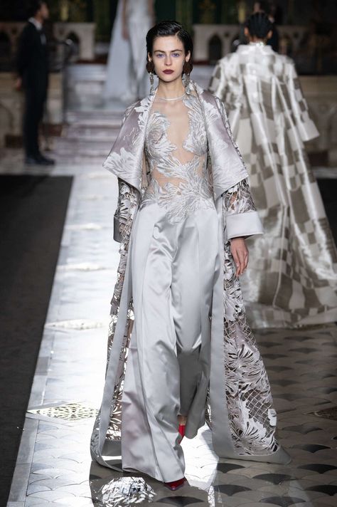 Georges Chakra Spring Summer 2024 Haute Couture Fashion Show Capelet Pattern, Georges Chakra, Collection Couture, Couture Week, Fantasy Dress, Spring Summer 2024, Gorgeous Gowns, Mode Inspiration, Couture Collection