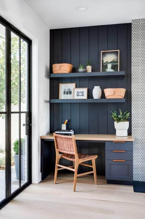 Known for its calming properties, blue is a no-brainer when it comes to the workspace. To showcase just how impactful the hue can be, we compiled a shortlist of our favorite blue home office ideas worth considering. Blue Home Offices, Office Nook, Study Nook, Painted Walls, Small Home Office, Dashboard Design, Home Office Space, Home Office Ideas, Home Offices