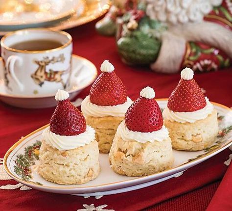 Mascarpone Frosting Recipe, Christmas Afternoon Tea, Christmas Tea Party, Mascarpone Frosting, Tea Party Food, Pastry Blender, Scone Recipe, Fresh Strawberries, Christmas Tea