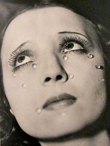 Man Ray (1890-1976) - 1932 Tears | Man Ray (born Emmanuel Ra… | Flickr Man Ray Photos, Man Ray Photography, Avant Garde Photography, Alfred Stieglitz, Action Painting, History Of Photography, Takashi Murakami, Famous Photographers, Photography Subjects