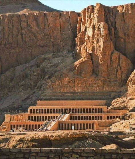 Mortuary Temple Of Hatshepsut, Temple Of Queen Hatshepsut, Egypt Temple, Ancient Egypt Architecture, Temple Of Hatshepsut, Egypt Architecture, Queen Hatshepsut, Ancient Egyptian Architecture, Pyramids Egypt