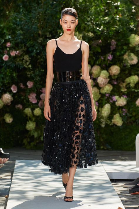 Runway Fashion Couture, Michael Kors Collection, Fashion Images, Mode Inspo, Style Blog, Primavera Estate, Couture Fashion, New York Fashion Week, New York Fashion