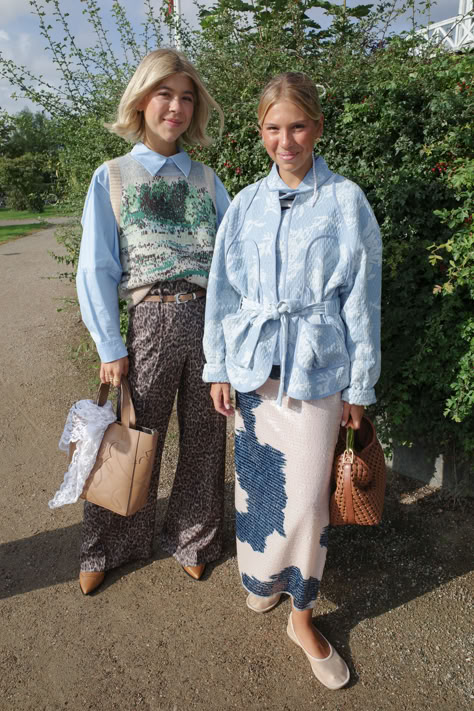 Copenhagen Fashion Week Spring/Summer 2025 street style Copenhagen Style Spring, Casual Work Capsule, Stealth Wealth Style, Rita Montezuma, Paris Fashion Week 2024, Fashion Major, Copenhagen Fashion Week Street Style, Copenhagen Street Style, Summer 2025