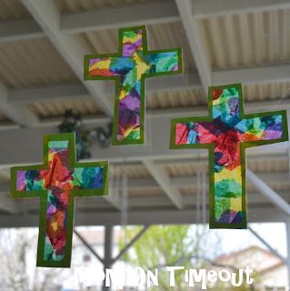 Christian Kids Crafts, Stained Glass Cross, Easter Crafts Preschool, Children's Church Crafts, Fun Easter Crafts, Easter Preschool, Glass Cross, Bible School Crafts, Christian Crafts