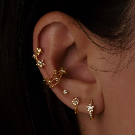 Filled Ear Piercings, Star Themed Ear Piercings, Triple Lobe And Flat Piercing, Multi Earrings Piercing, Ear Piercings Diamonds, Silver Earrings Stack Aesthetic, Piercing Sets Ear, Moon Helix Piercing, Celestial Ear Stack