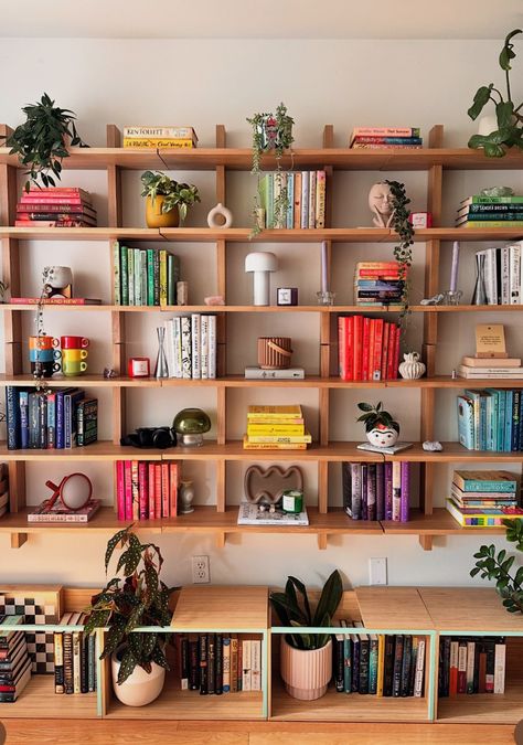 31 Stunning Bookshelf Styling Ideas that Celebrate the Joy of Reading - Days Inspired Office Shelf Inspiration, Design Within Reach Bookshelf, Open Bookshelf Wall, Built In Bookshelves In Office, Book Space Ideas, Bookshelf Lounge, Small Bookshelf Styling, Bookshelf Styling Aesthetic, Eclectic Bookshelf Styling