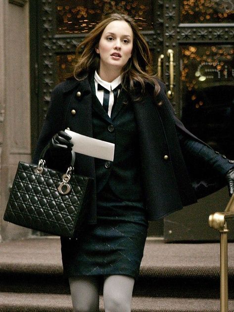 5 Outfits Blair Waldorf Would Wear in 2016 via @WhoWhatWear Mode Gossip Girl, Estilo Gossip Girl, Estilo Blair Waldorf, Mode Harajuku, Blair Waldorf Aesthetic, Blair Waldorf Outfits, Blair Waldorf Gossip Girl, Stile Blair Waldorf, Blair Waldorf Style