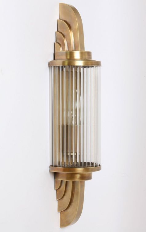 Art Deco wall sconce. If you were to have a home theater room it would be so neat to have it all luxe art deco themed! Applique Art Deco, Art Deco Lights, Arte Art Deco, Vintage Sconces, Lampe Art Deco, Art Deco Wall Lights, Vintage Industrial Lighting, Art Deco Inspiration, Motif Art Deco