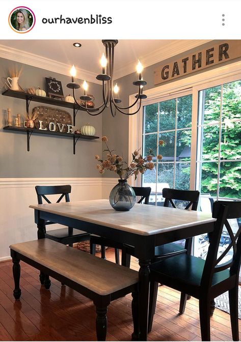 Farmhouse Style Dining Room, Rustic Farmhouse Living Room, The Dining Room, Farmhouse Style Kitchen, Farmhouse Dining Room, Modern Farmhouse Kitchens, Country House Decor, Dining Room Walls, Farmhouse Dining