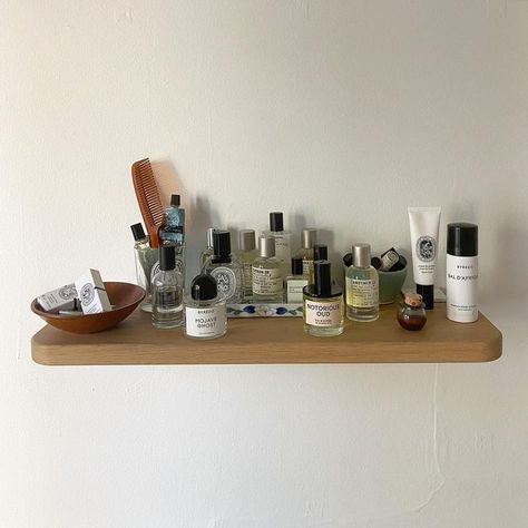 Perfume Wall Shelf, Beauty Altar, Skincare Shelves, Rangement Makeup, Shelf Door, Little Bathroom, Fragrance Lab, Door Shelf, Perfume Display