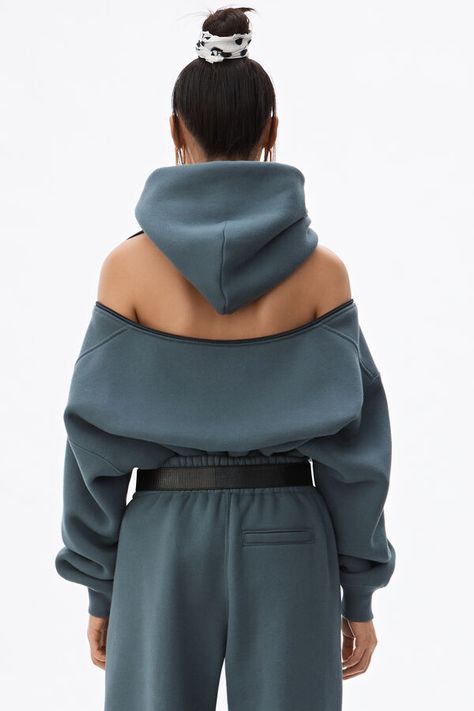 Shop Alexander Wang Wash + Go Dense Fleece Zipper Hoodie In Asphalt Detail Couture, Yoga Studio Design, Futuristic Fashion, Mode Inspo, Fleece Sweatshirt, Zipper Hoodie, Alexander Wang, Diy Fashion, Look Fashion