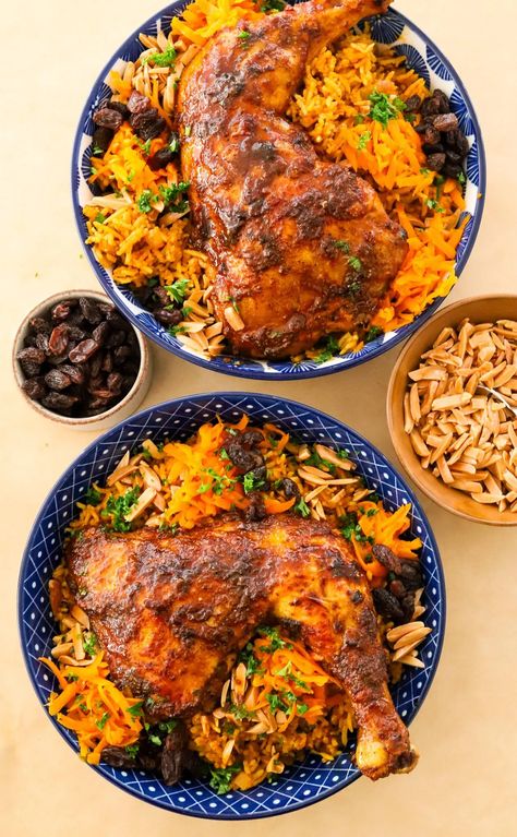 Chicken Kabsa | Moribyan Kabsa Recipe Chicken, Kabsa Recipe, Elote Dip, Lebanese Mezze, Oven Baked Shrimp, Dinning Etiquette, Hadid Pasta, Arabian Recipes, Pizza Puffs