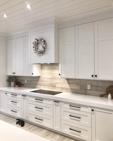 A House We Built, Kitchen Knobs And Pulls, White Shaker Kitchen, Shaker Kitchen Cabinets, Fall Kitchen Decor, Kitchen Knobs, Kitchen Cabinet Hardware, White Kitchen Design, Shaker Kitchen