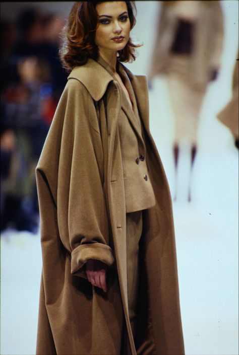 Daniela Pestova, Shalom Harlow, Original Supermodels, Christy Turlington, Mode Inspo, Jil Sander, 90s Fashion, Salvatore Ferragamo, Everyday Outfits