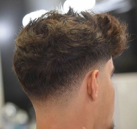 Mens Haircuts Thick Hair, Taper Fade Short Hair, Fade Haircut Curly Hair, Mid Fade Haircut, Men Fade Haircut Short, Male Haircuts Curly, Mens Haircuts Short Hair, Low Fade Haircut, Men Haircut Curly Hair