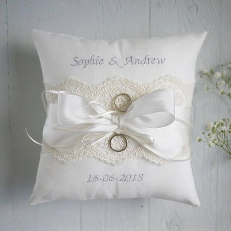 Embroidered Ring Bearer Pillow, Ring Bearer Cushion, Wedding Cushion, Wedding Ring Cushion, Personalized Wedding Rings, Ring Pillow Wedding, Ring Bearer Pillows, Ring Cushion, Wedding Pillows