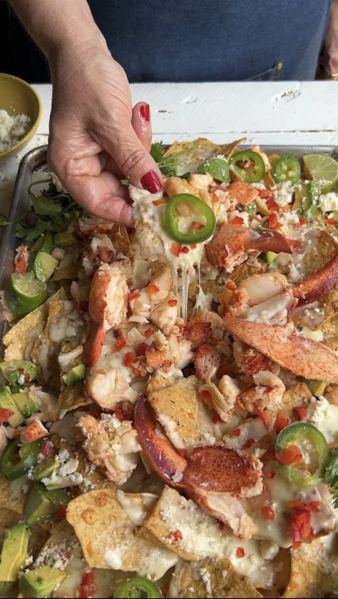 Seafood Nachos Recipe, Lobster Nachos, Ice Cream Cake Birthday, Seafood Nachos, Italian Nachos, Shrimp Nachos, Crab Chowder, No Crumbs Left, Open House Party