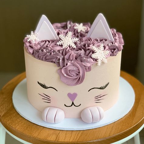 Pink Cat Cakes Birthday, Cat Cake Diy, Cat Themed Birthday Party Cake, Kitty Cakes For Kids, Birthday Cake Cat Theme, Kitty Cakes Birthdays, Cat Birthday Cakes Girl, Kitten Cakes Birthday, Cat Cakes For Kids