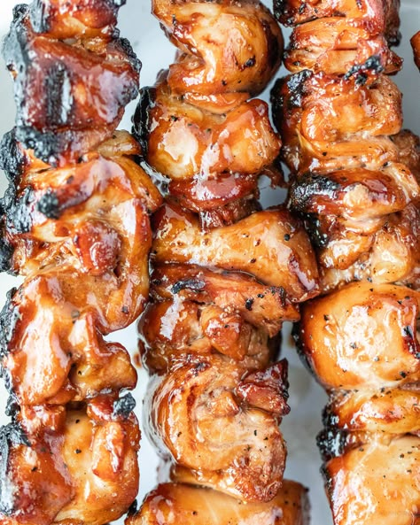 Filipino Style Bbq, Barbecue Chicken Skewers, Chicken Barbecue Recipes, Filipino Skewers, Filipino Chicken Bbq, Filipino Chicken Bbq Marinade, Filipino Side Dishes, Cajun Chicken Skewers, Philippines Food Recipes