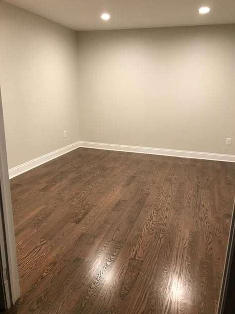 Beige Wall Dark Floor, Wall Colour With Brown Floor, Dark Oak Flooring Bedroom, Dark Wood Floor Light Walls, Wall Color With Brown Flooring, Wall Color Dark Floors, Paint Colors For Brown Floors, Wall Paint For Brown Floors, Minwax Provincial Stain On Red Oak