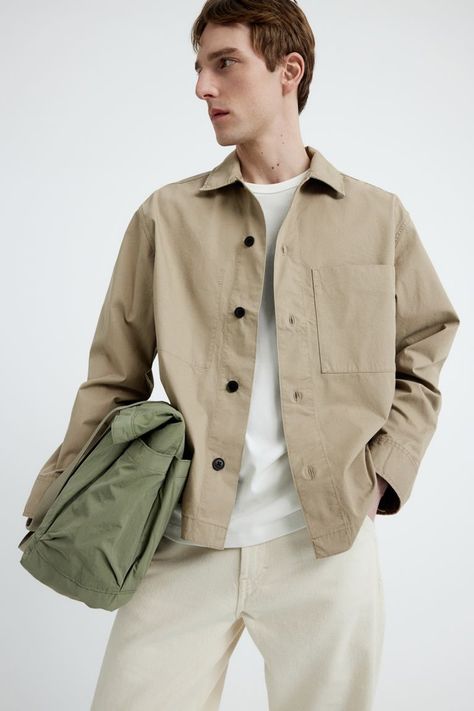 Loose Fit Twill Overshirt - Long sleeve - Regular length - Beige - Men | H&M AU Mens Overshirt, H&m Men, Sportswear Trends, H&m Shoes, Over Shirt, Slip On Espadrilles, Blouse Jeans, Kids Outerwear, Fit Men