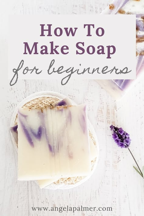 Make Soap For Beginners, Soap Making For Beginners, Natural Soaps Recipes, Homemade Soap Bars, Diy Soap Bars, Easy Soap Recipes, Lye Soap, Diy Soap Recipe, How To Make Soap