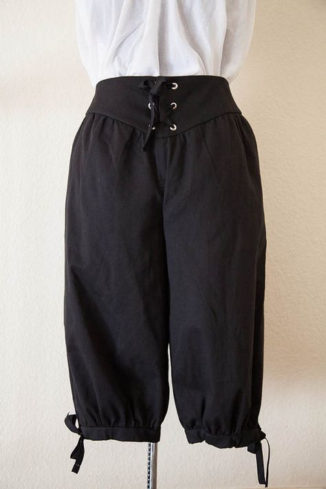 Renaissance Breeches S-L Men's Renaissance by SilverLiningSewing Ren Faire Pants, Ren Faire Outfits Masc, Authentic Pirate Costume, Masculine Medieval Clothing, Renfaire Outfit Men Pirate, Men’s Renfaire Costume, Simple Men’s Ren Faire Outfit, Medieval Pants Hand Stitched, Medieval Mens Clothing Pants