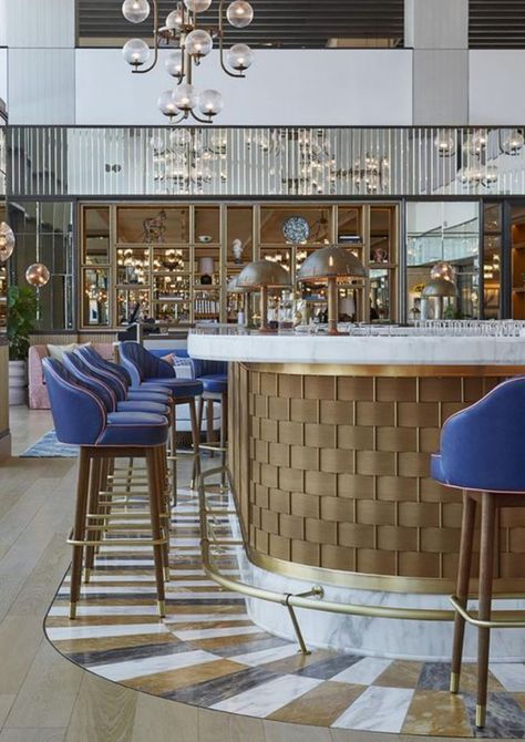 Hotel Bar Design, Kitchen Stools With Back, Bar In Casa, Restaurant Flooring, Bar Interior Design, Counter Design, Bar Interior, Showroom Design, Bar Design Restaurant