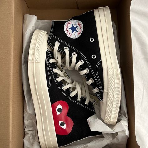 Comme des Garçons Converse Com Des Garcons Converse Outfit, Come Des Garcons Converse, Converse Comme Des Garcons Outfit, Garcons Converse Outfit, Commes Des Garcons Converse, Com Des Garcons, Converse Shoes Men, Chuck 70 Converse, Comme Des Garcons Shoes