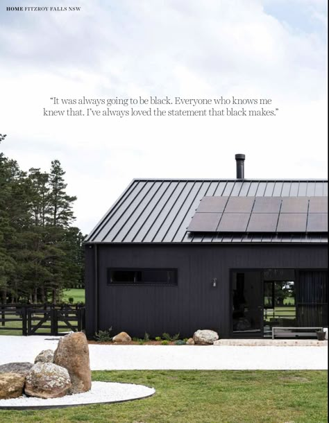 Minimalist Home Architecture, Scandinavian Garage, Arbor Patio, Wattle Tree, Scandinavian Modern House, Black Houses, Shed Home, Barn Houses, Long House