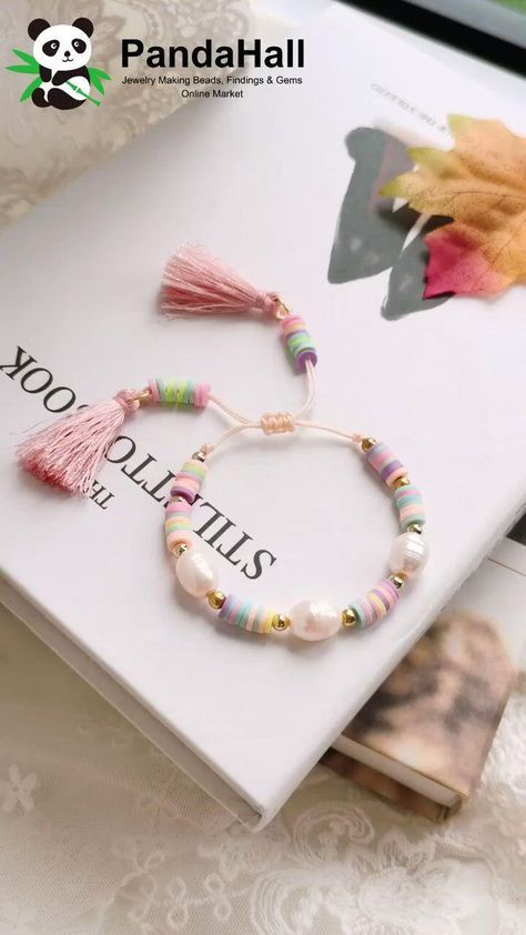 Polymer Clay Ideas, Aesthetic Bracelet, Bracelet Aesthetic, قلادات متدلية, Jewelry Polymer Clay, Polymer Clay Bracelet, Bracelet Craft Diy, Beaded Bracelets Tutorial, Diy Bracelets Easy