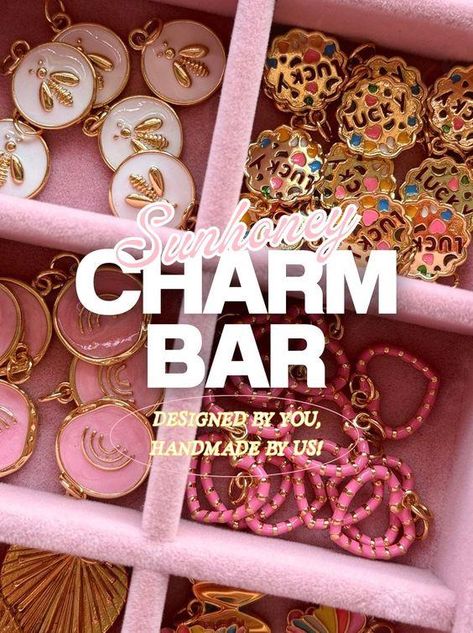 $6.00 Custom Charm Necklaces, Luck Charms, Diy Charms, Beaded Jewelry Diy, Jewelry Packaging, Custom Necklace, Pop Up Shop, Bar Design, Link Necklace